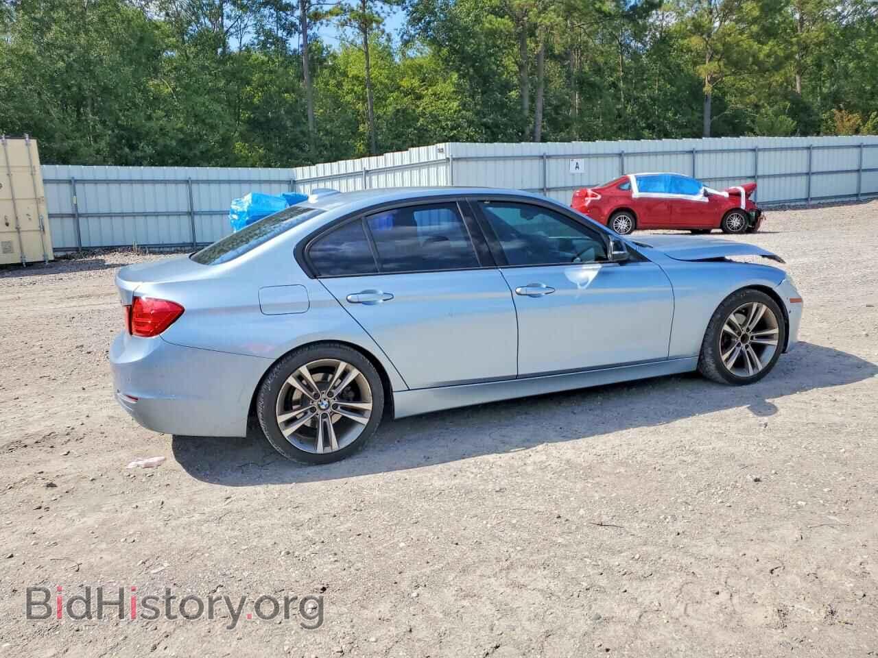 2012 BMW 3 SERIES - VIN: WBA3A5C54CF344864 - Photo 3