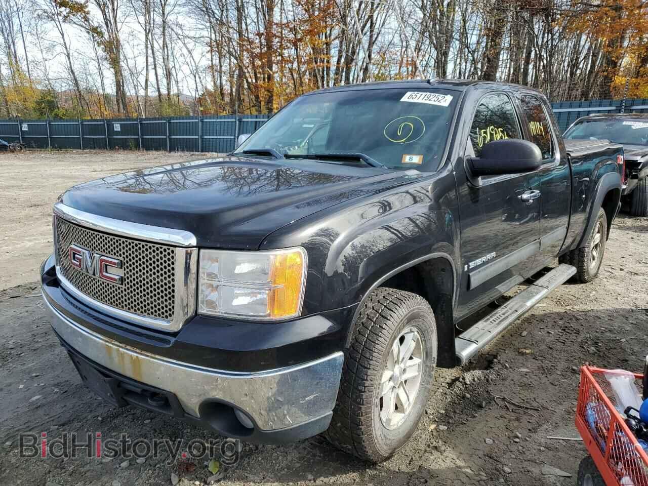 2007 GMC SIERRA - VIN: 2GTEK19J671651729 - Фото 2