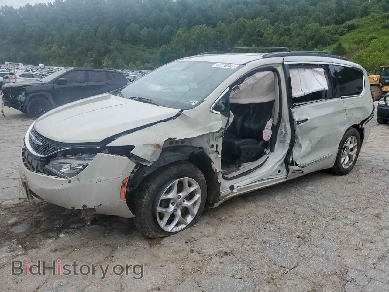 Фотография 2C4RC1BG8HR608963 - CHRYSLER PACIFICA 2017