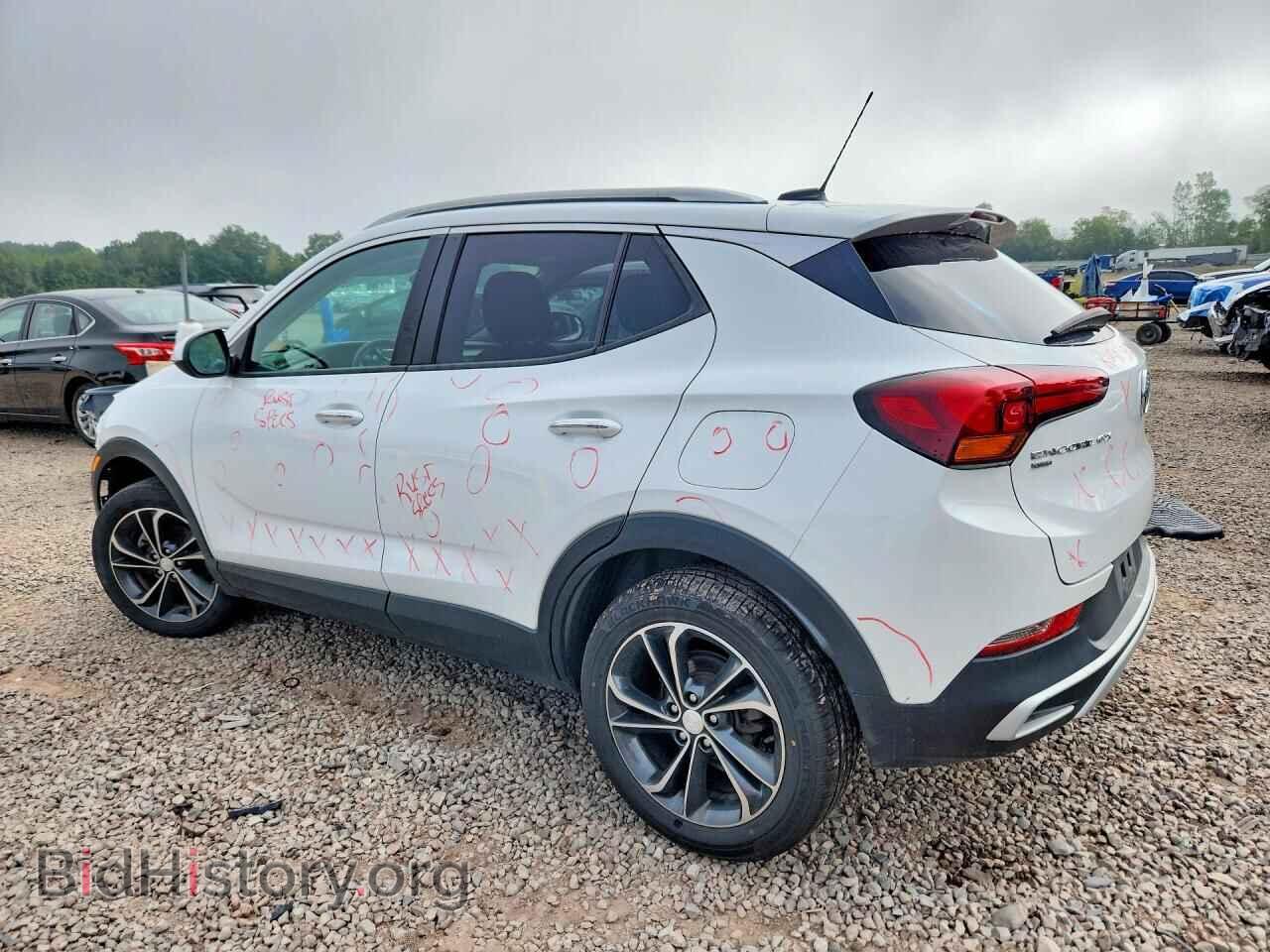 2021 BUICK ENCORE - VIN: KL4MMESLXMB075870 - Photo 2