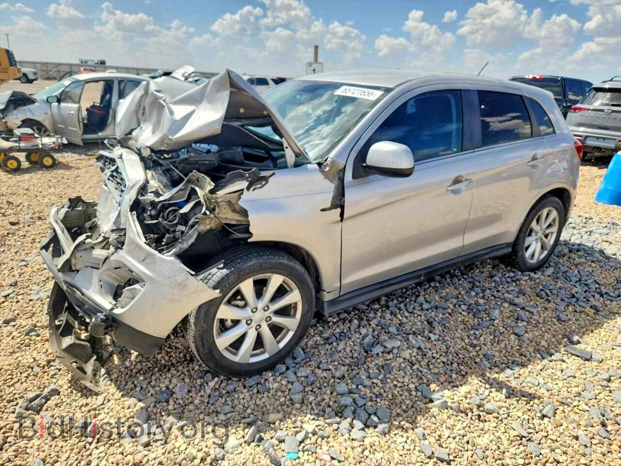 Фотография 4A4AR4AU1EE008985 - MITSUBISHI OUTLANDER 2014