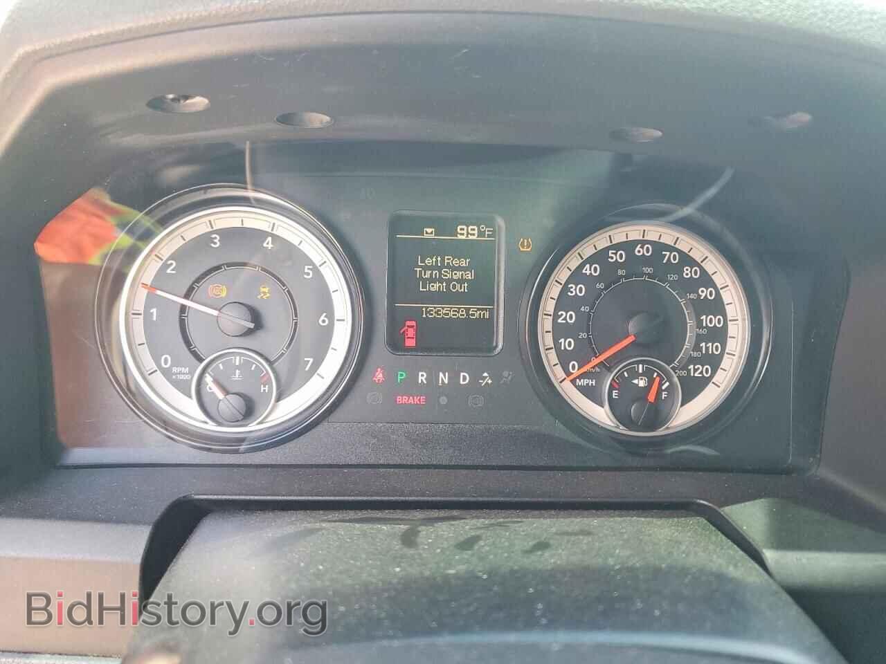 2018 RAM 1500 - VIN: 1C6RR6FG3JS296651 - Photo 9