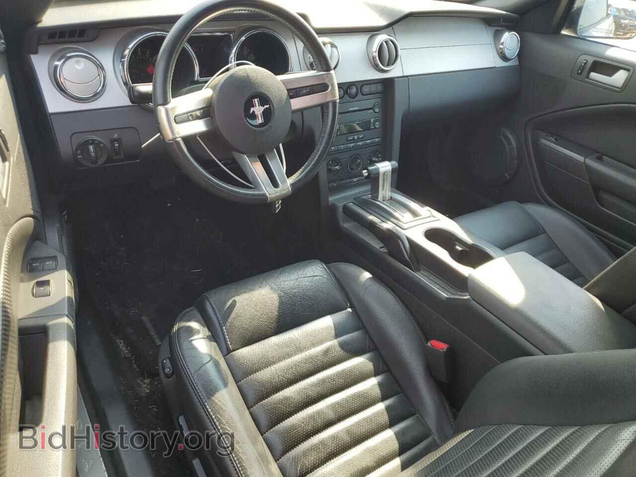 2007 FORD MUSTANG - VIN: 1ZVHT85H275317196 - Фото 8