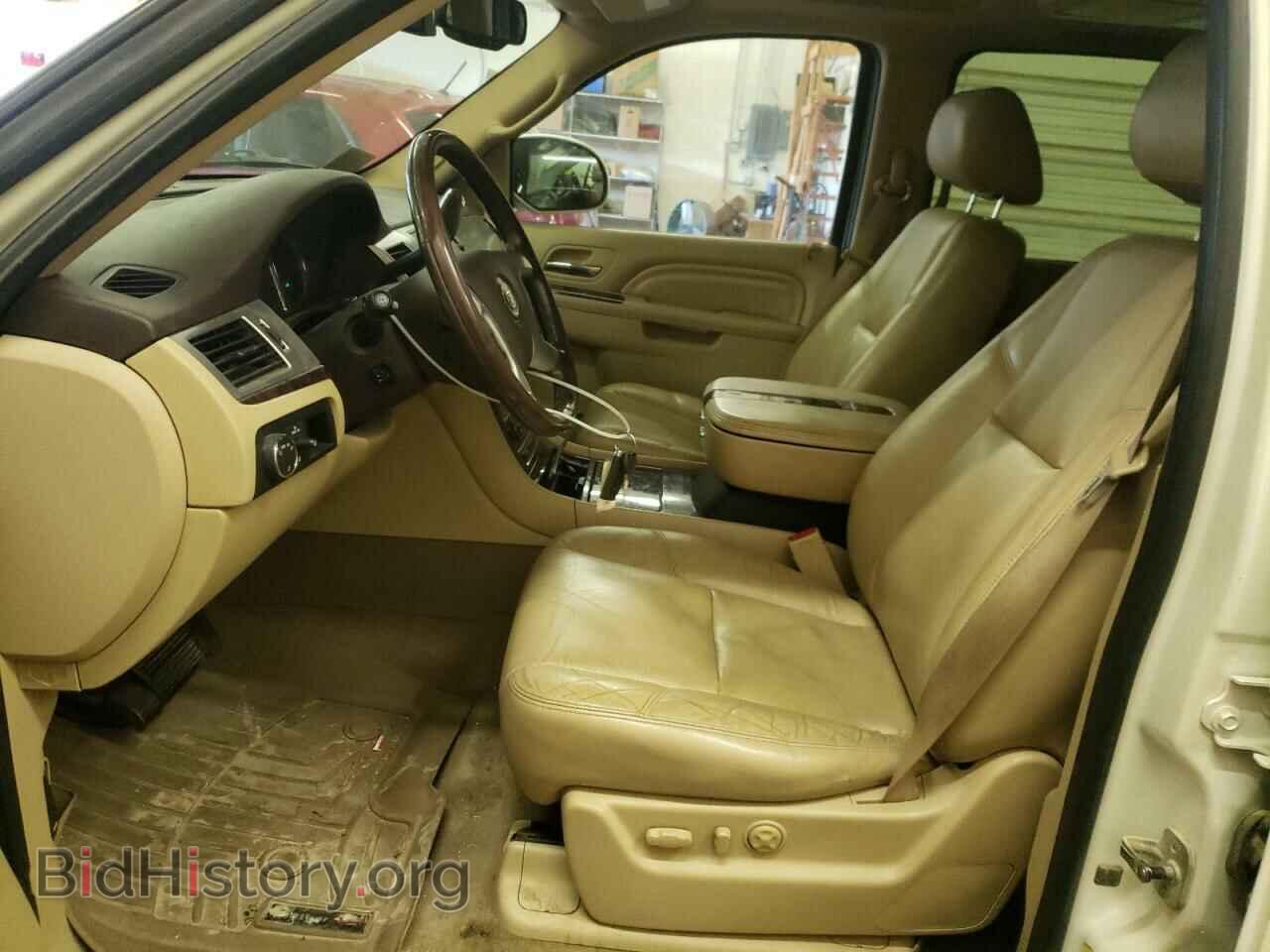 2011 CADILLAC ESCALADE - VIN: 1GYS4JEF4BR143526 - Фото 7