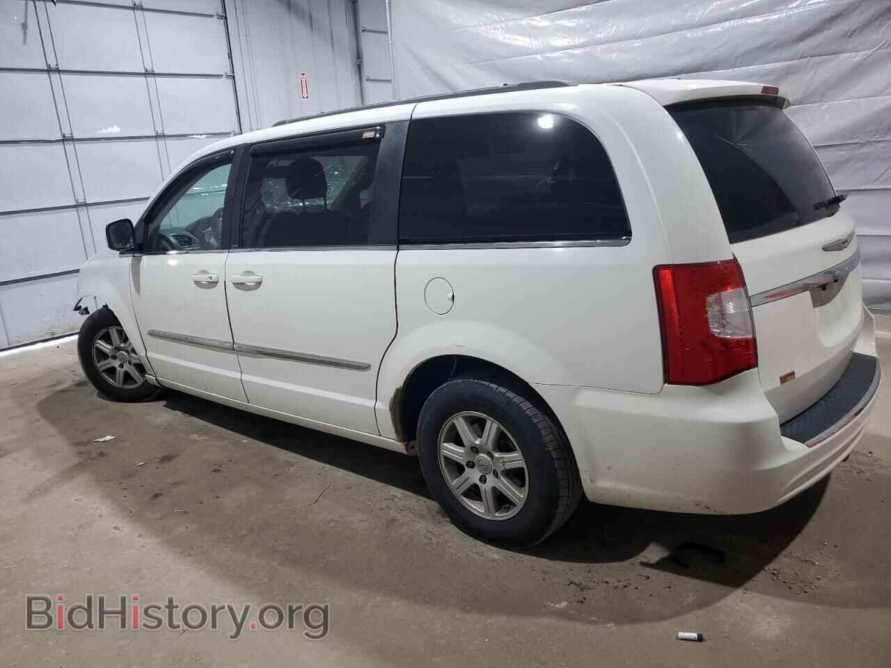 2013 CHRYSLER MINIVAN - VIN: 2C4RC1BG1DR637800 - Фото 2