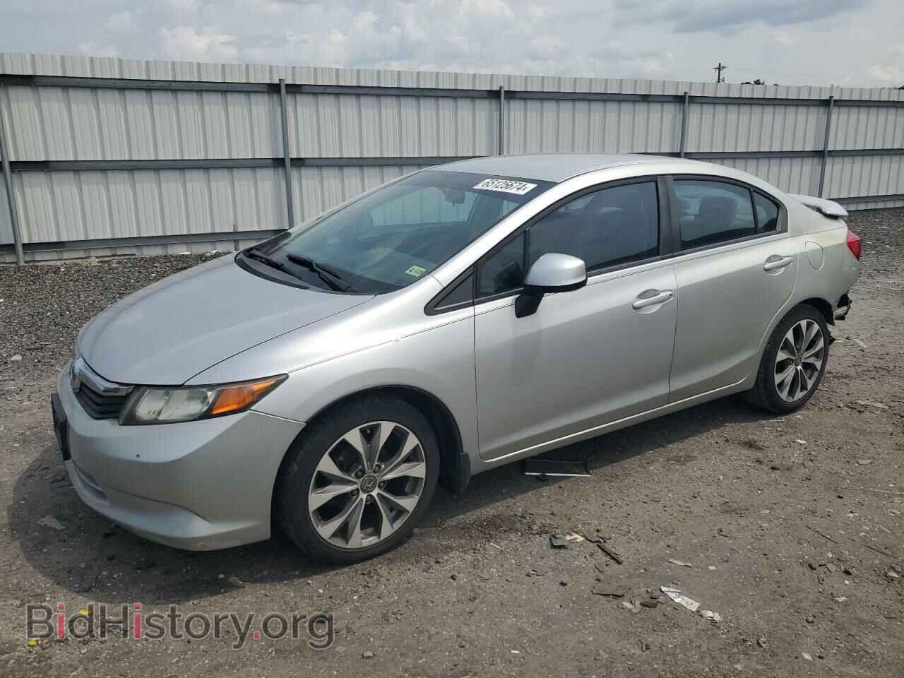 Фотография 19XFB2F56CE090141 - HONDA CIVIC 2012