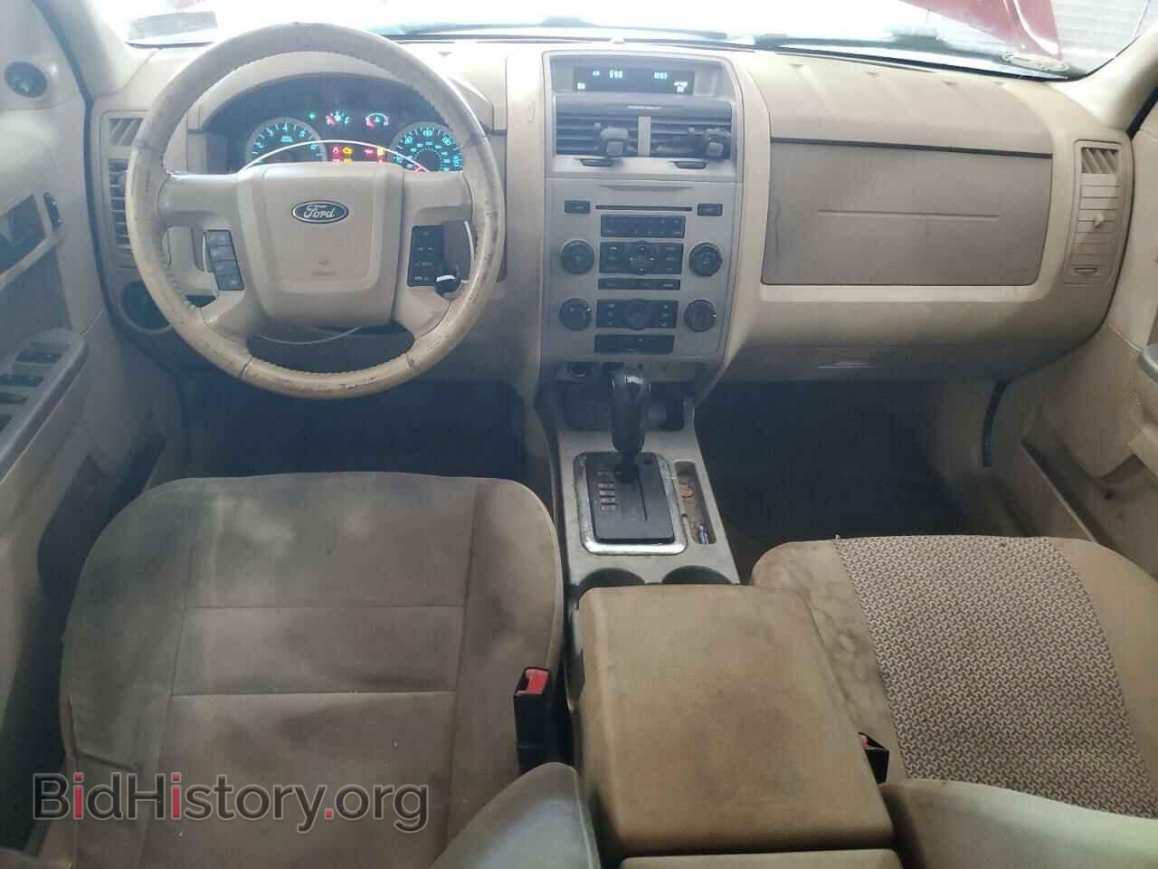 2011 FORD ESCAPE - VIN: 1FMCU9D74BKC36070 - Фото 8