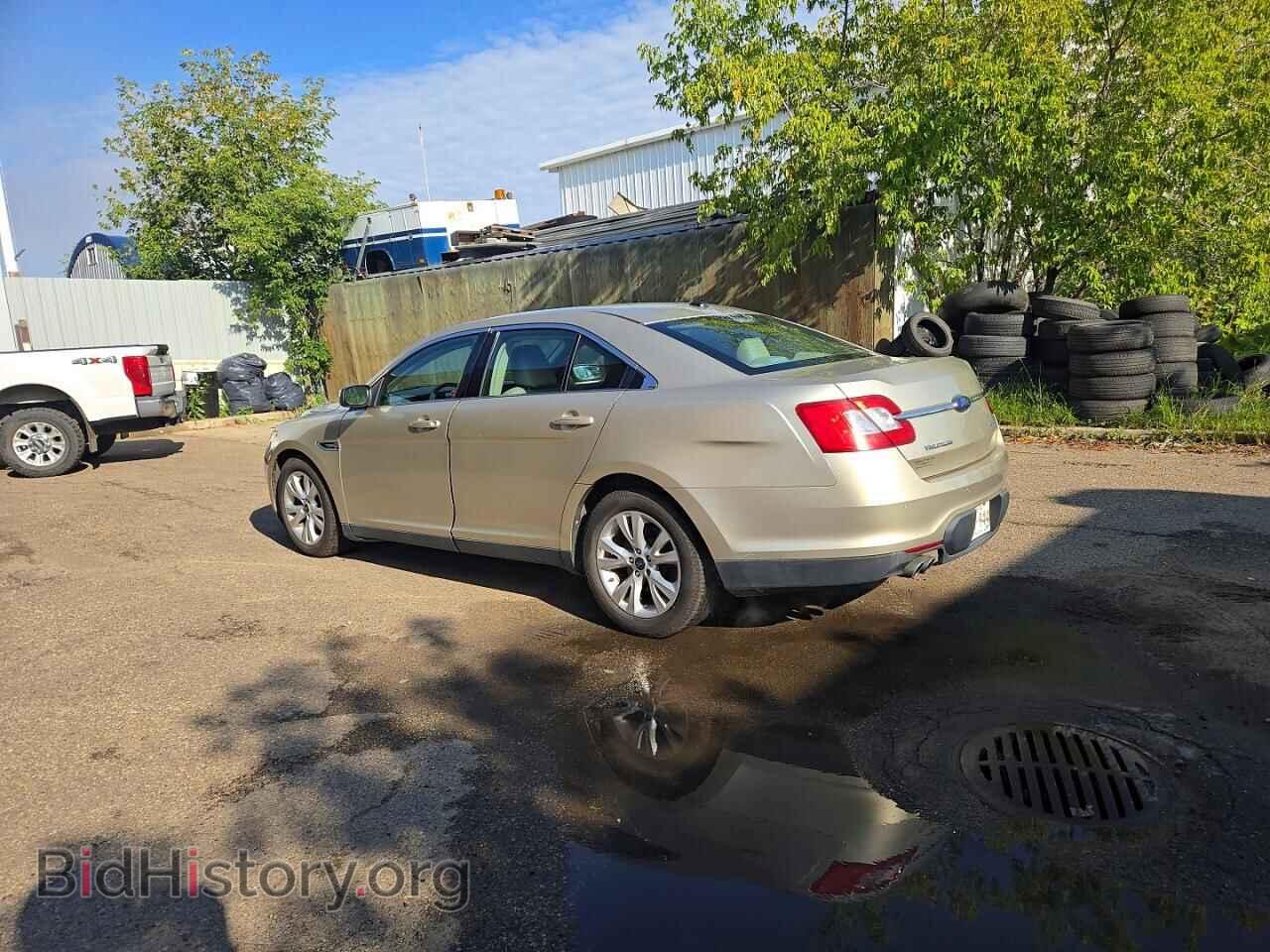 2010 FORD TAURUS - VIN: 1FAHP2HW0AG152636 - Фото 3