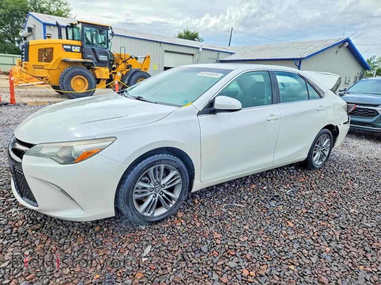 Photo 4T1BF1FK3FU038258 - TOYOTA CAMRY 2015