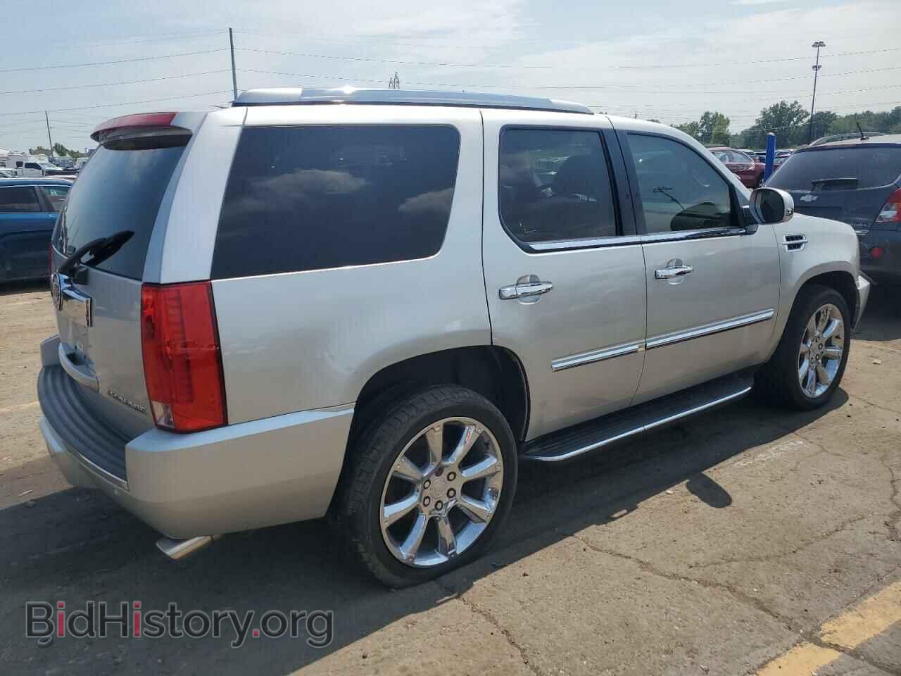 2011 CADILLAC ESCALADE - VIN: 1GYS4BEF5BR117524 - Фото 3
