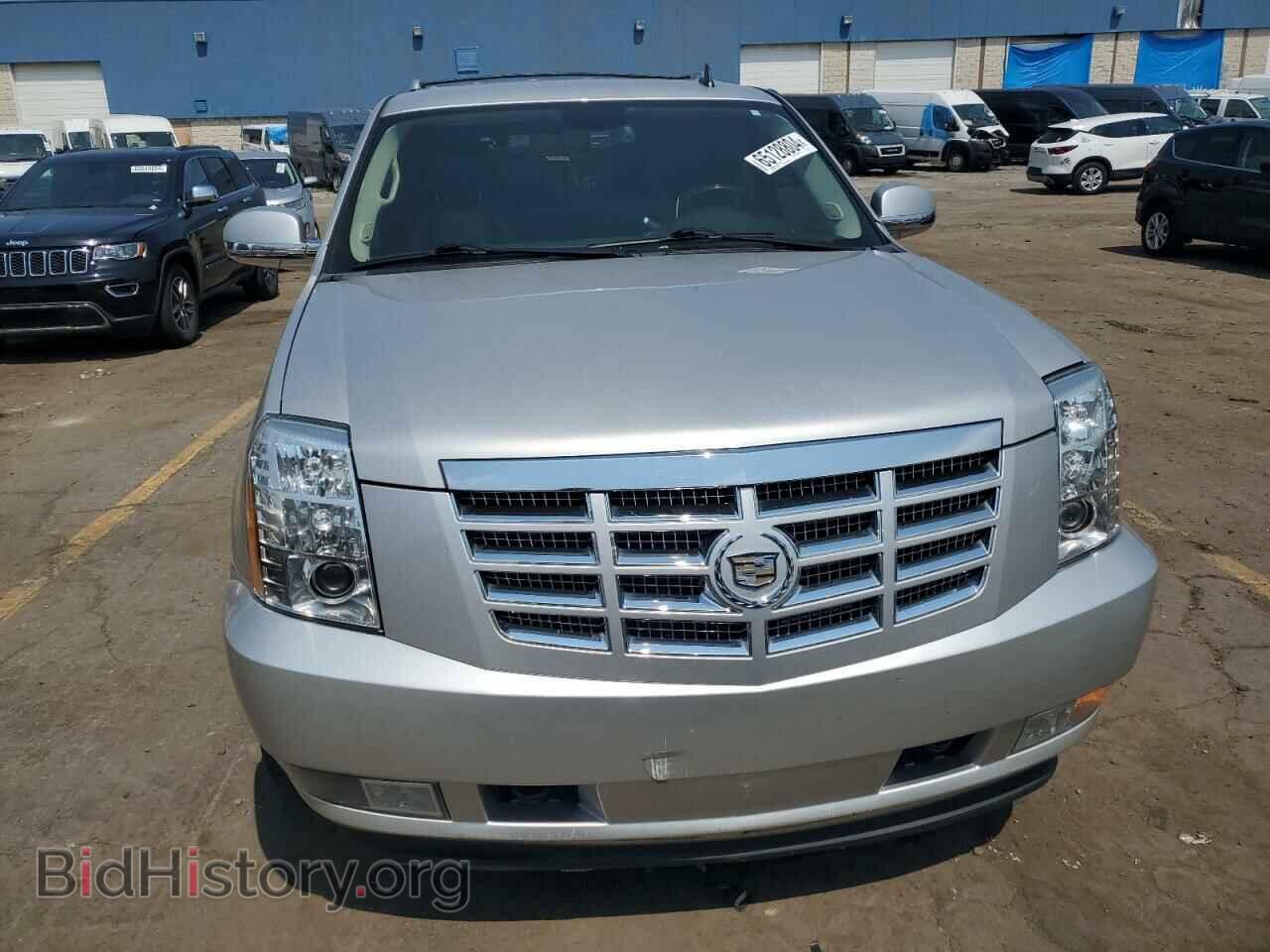 2011 CADILLAC ESCALADE - VIN: 1GYS4BEF5BR117524 - Фото 5
