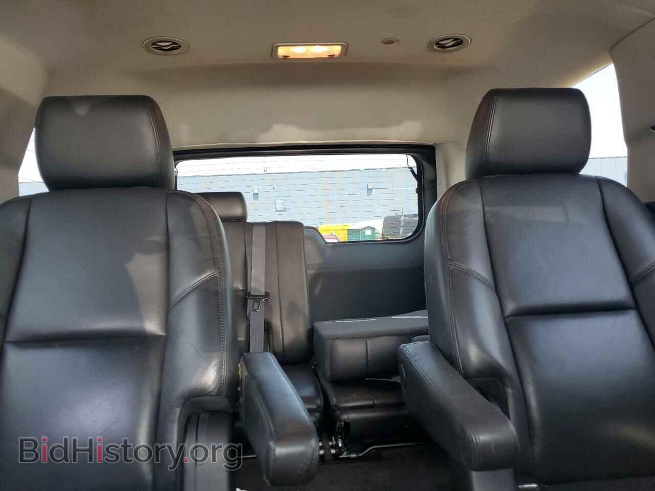 2011 CADILLAC ESCALADE - VIN: 1GYS4BEF5BR117524 - Фото 10