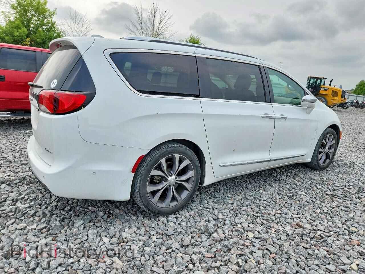 2017 CHRYSLER PACIFICA - VIN: 2C4RC1GG9HR778225 - Photo 3