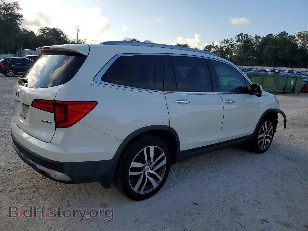 2017 HONDA PILOT - VIN: 5FNYF5H98HB005428 - Фото 3