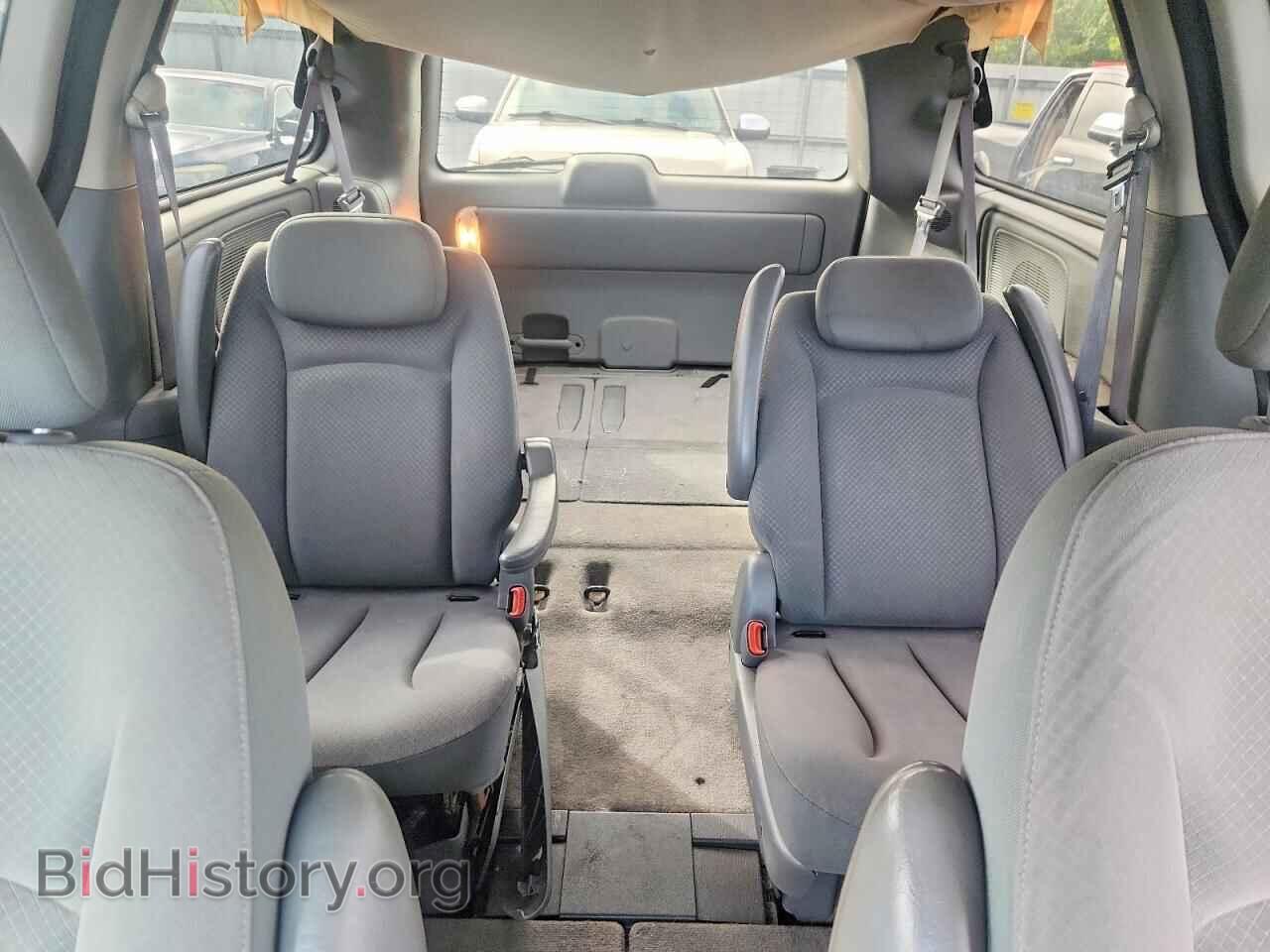 2007 CHRYSLER MINIVAN - VIN: 2A4GP54L87R350272 - Фото 10