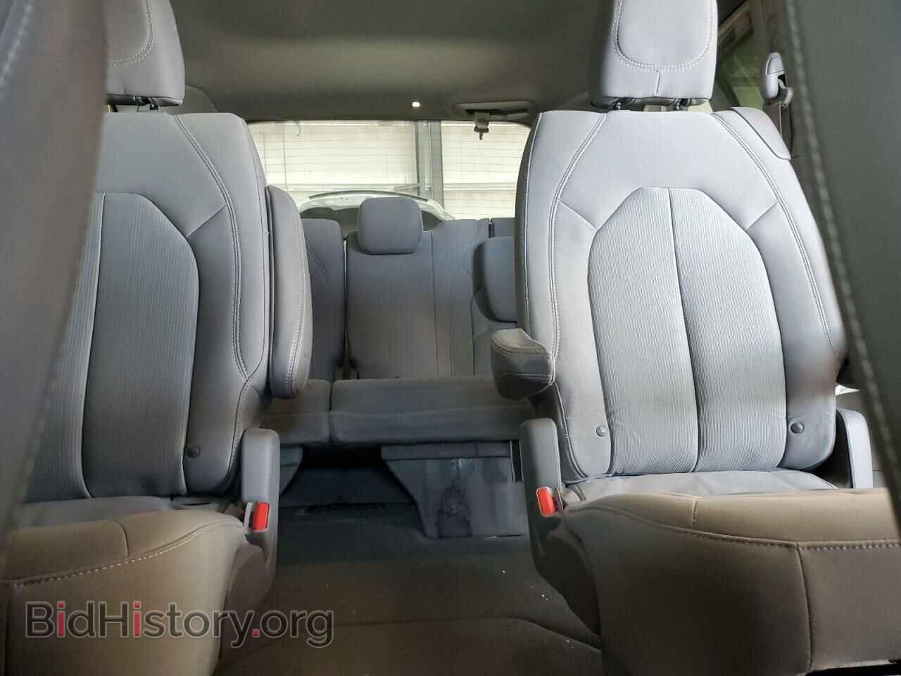 2017 CHRYSLER PACIFICA - VIN: 2C4RC1BGXHR768259 - Фото 10