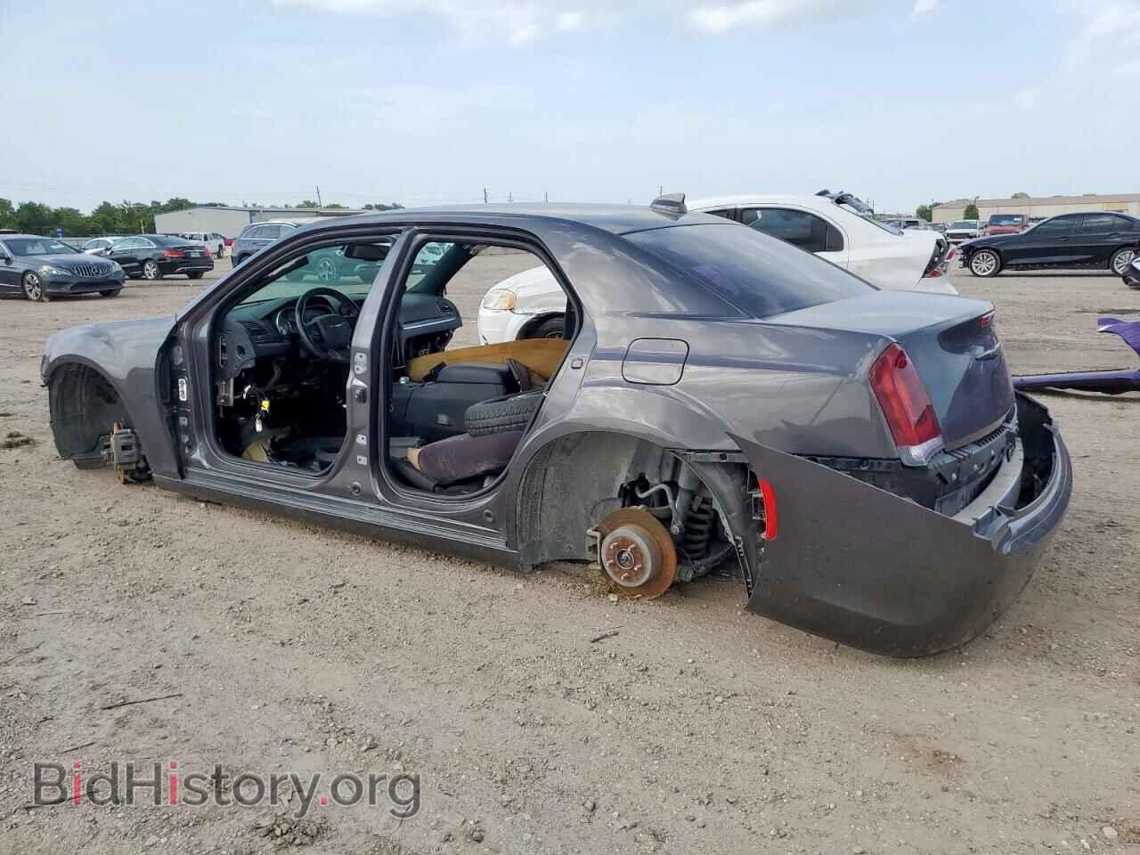 2021 CHRYSLER 300 - VIN: 2C3CCABG7MH529245 - Фото 2