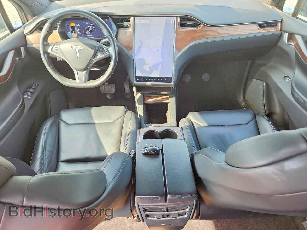 2019 TESLA MODEL X - VIN: 5YJXCDE2XKF152024 - Photo 8