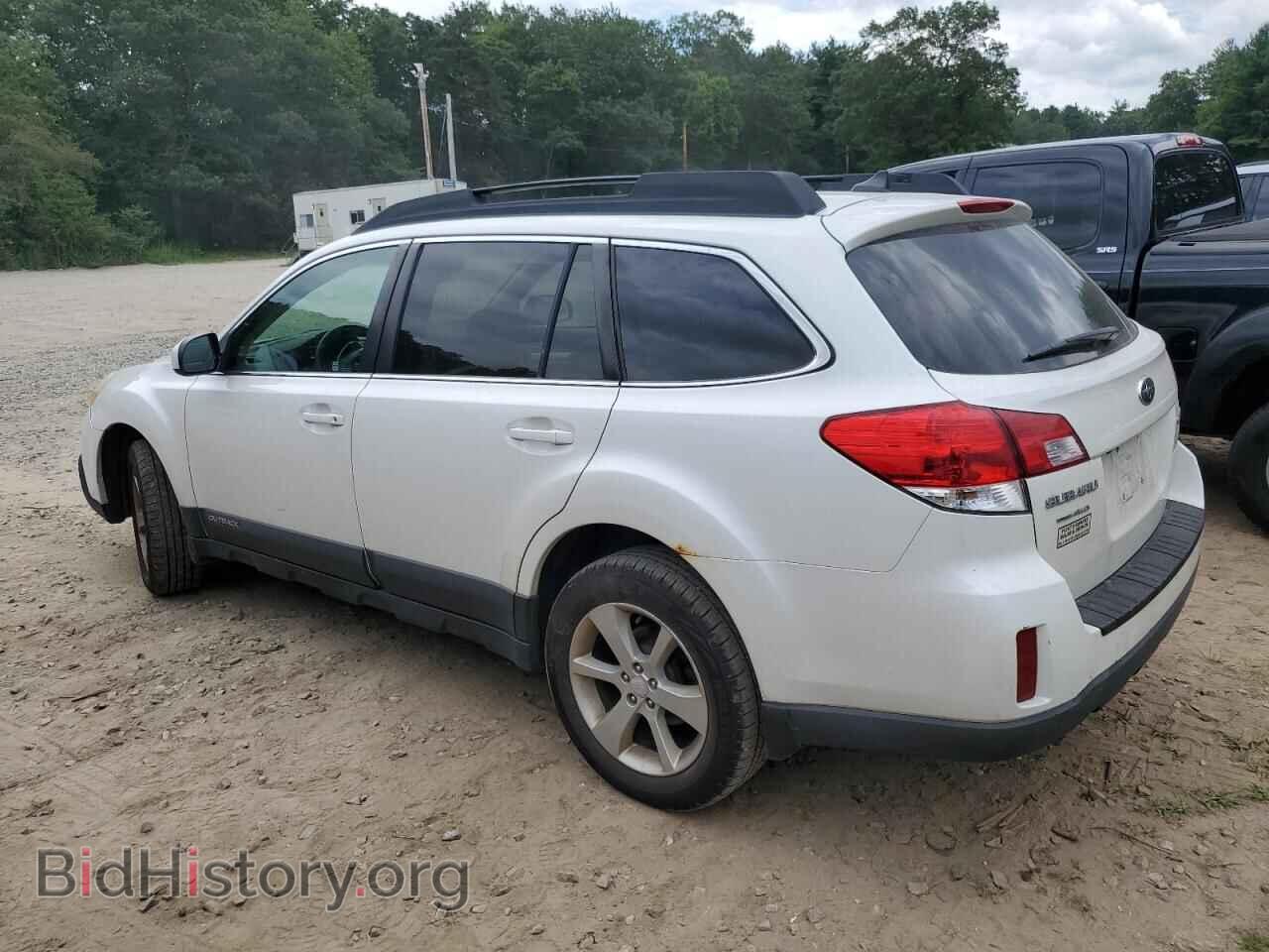 2014 SUBARU OUTBACK - VIN: 4S4BRBDC2E3242871 - Фото 2