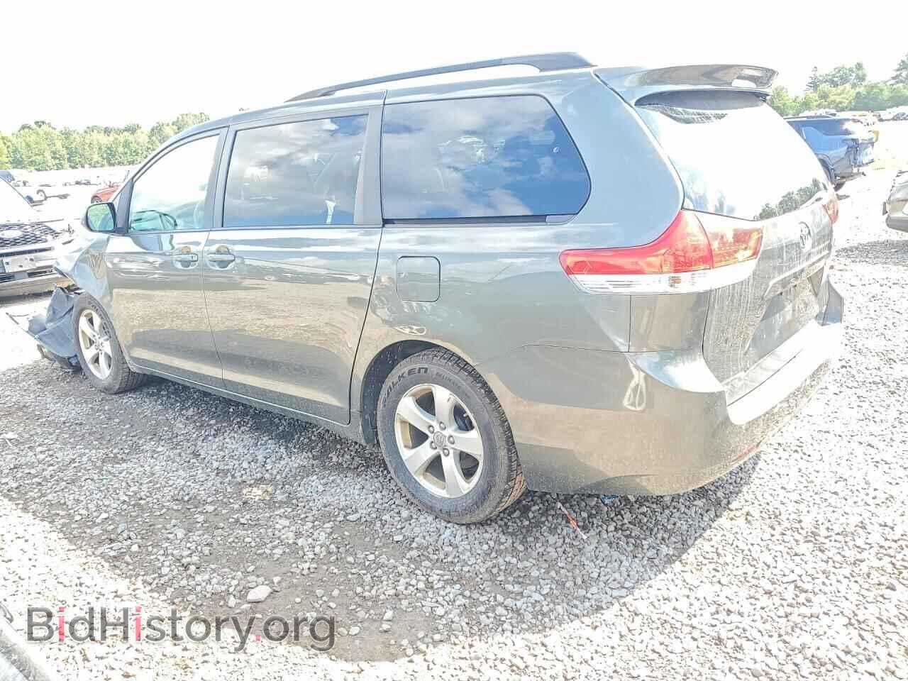 2012 TOYOTA SIENNA - VIN: 5TDKK3DC2CS223439 - Photo 2