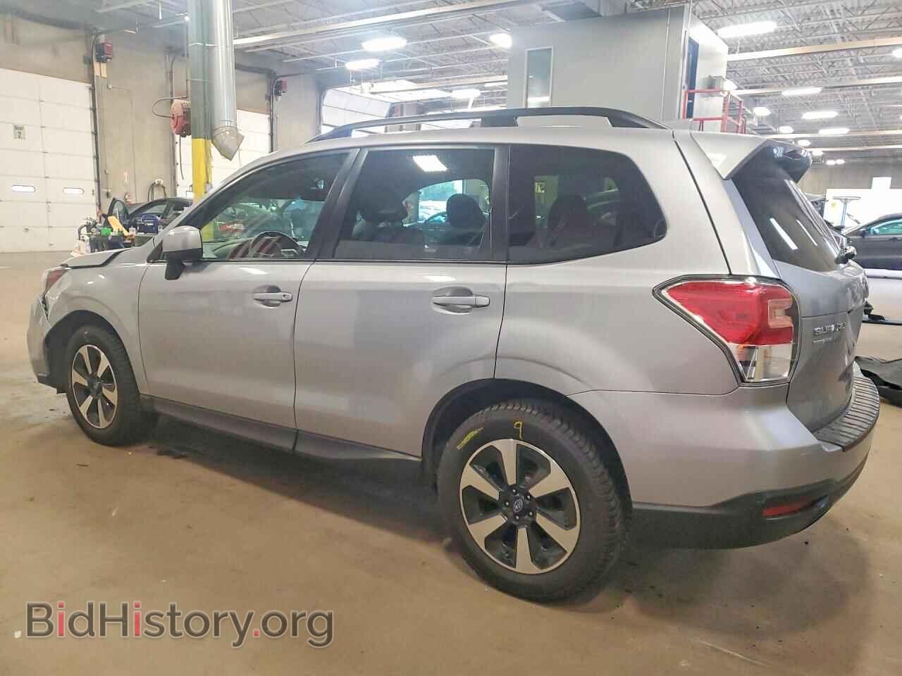 2017 SUBARU FORESTER - VIN: JF2SJAEC8HH401244 - Фото 2
