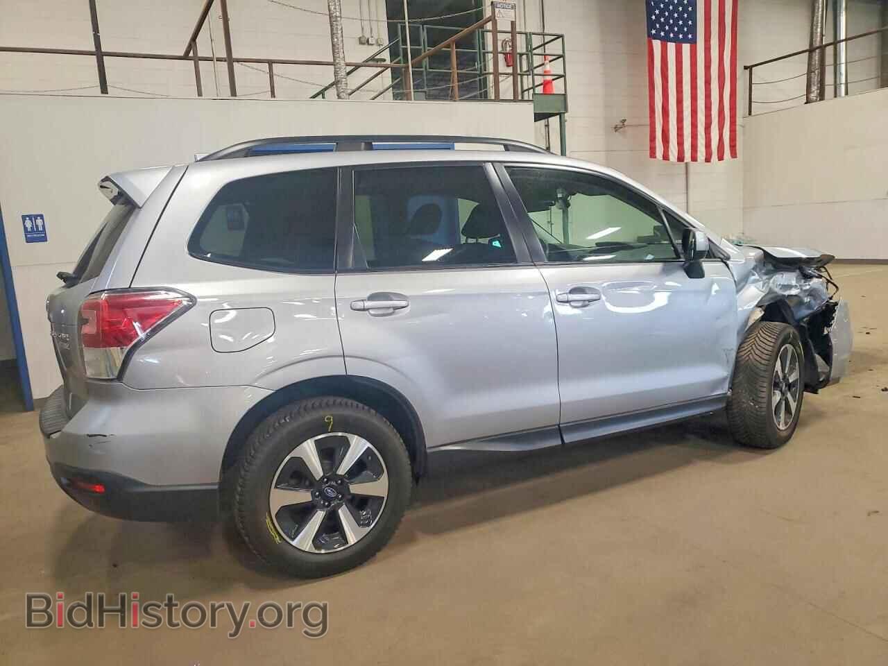 2017 SUBARU FORESTER - VIN: JF2SJAEC8HH401244 - Фото 3