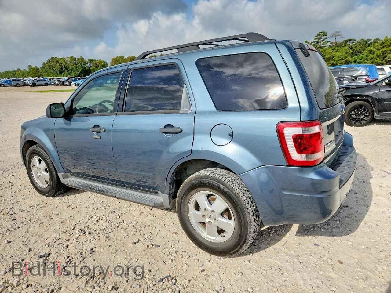 2011 FORD ESCAPE - VIN: 1FMCU0DG9BKB13103 - Фото 2