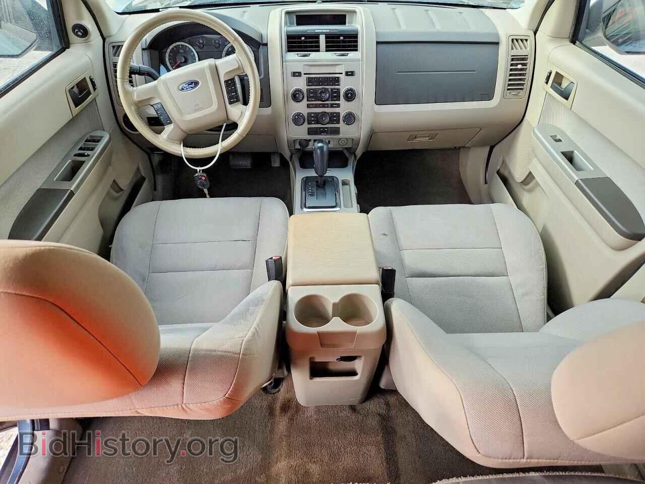 2011 FORD ESCAPE - VIN: 1FMCU0DG9BKB13103 - Фото 8