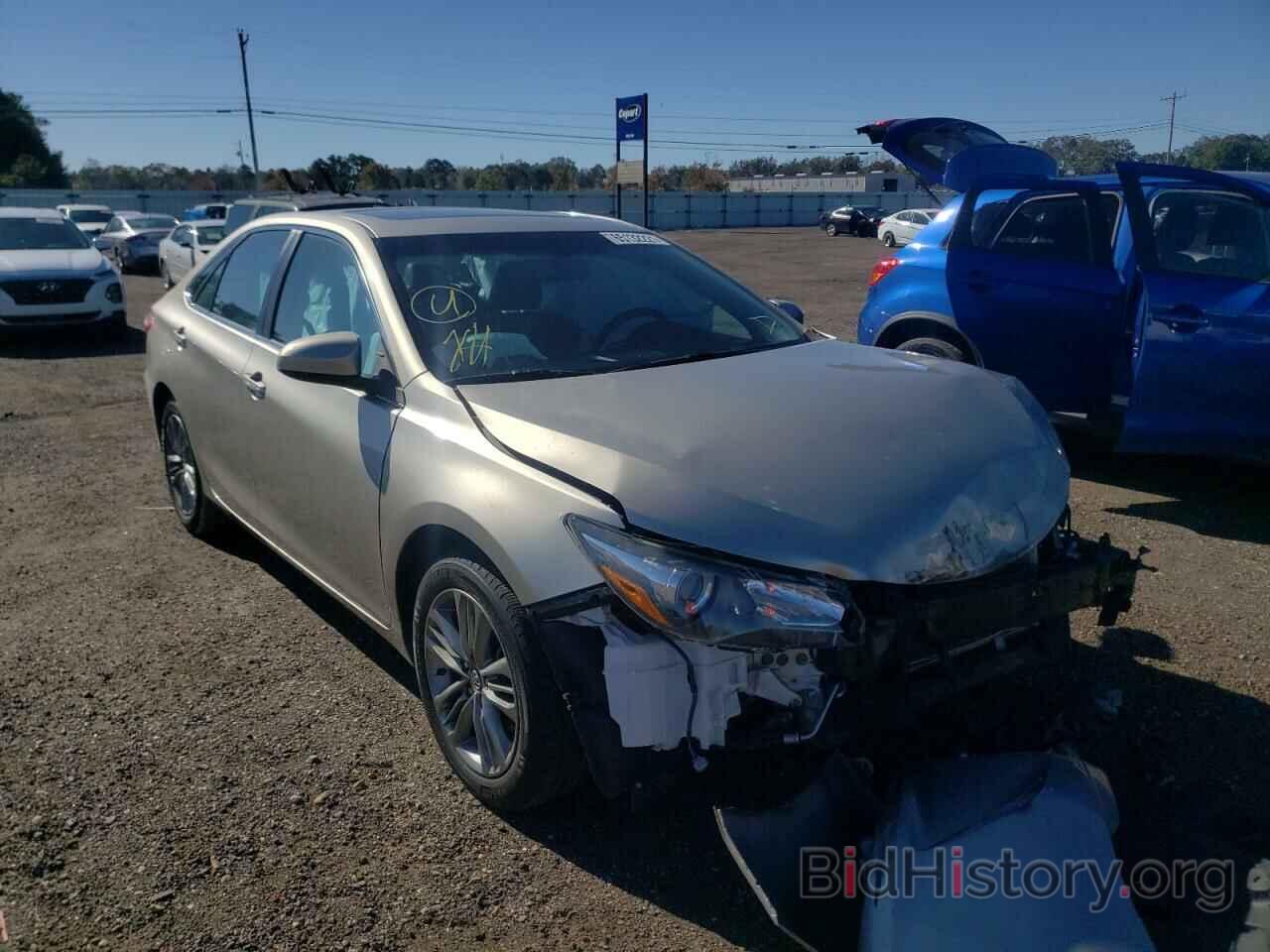 Photo 4T1BF1FK3GU207065 - TOYOTA CAMRY 2016