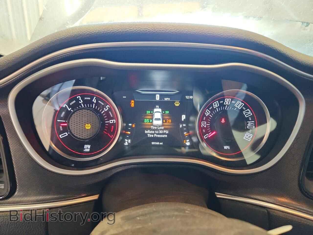 2017 DODGE CHALLENGER - VIN: 2C3CDZGG6HH641092 - Фото 9