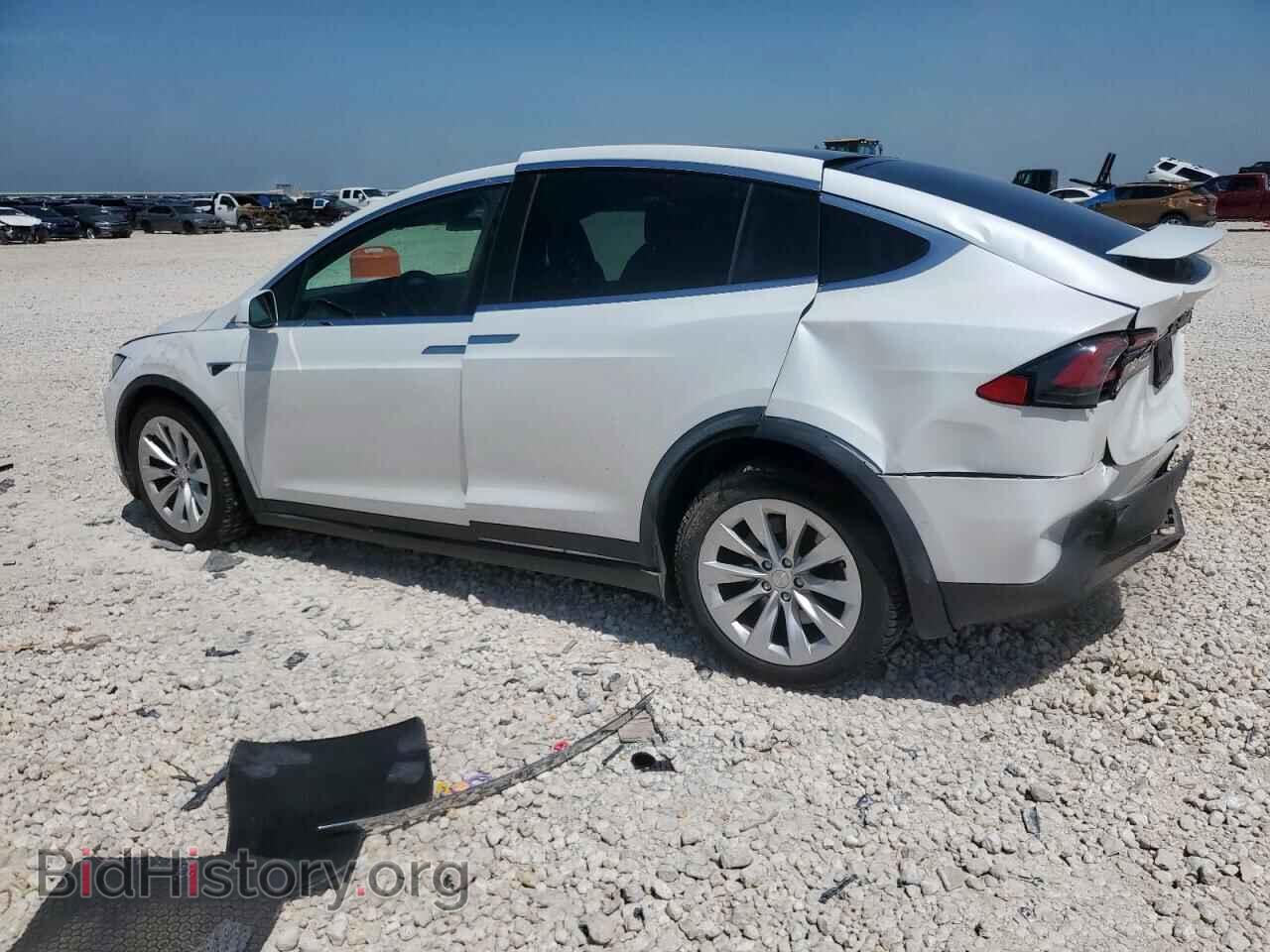 2020 TESLA MODEL X - VIN: 5YJXCBE28LF268358 - Фото 2