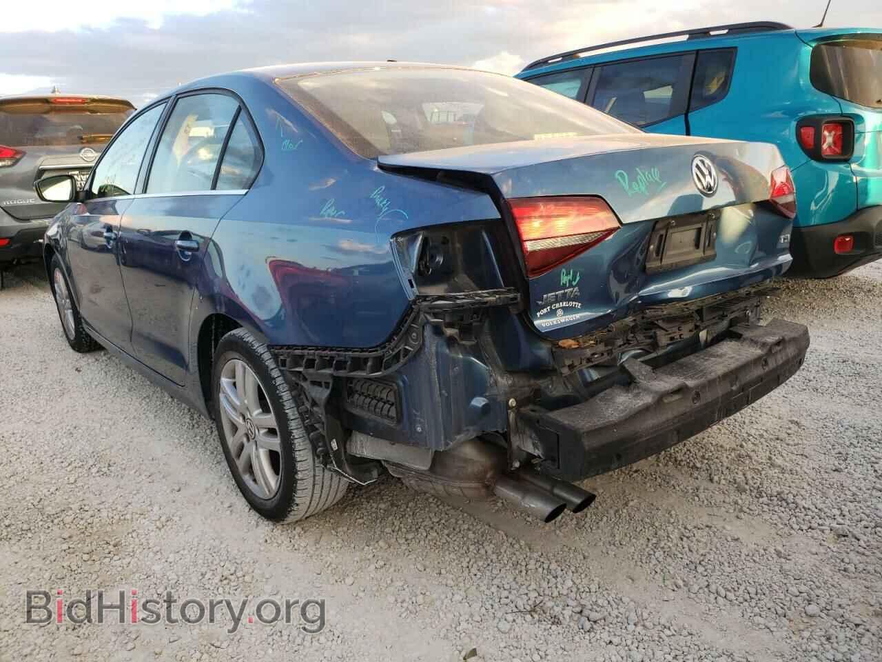 2017 VOLKSWAGEN JETTA - VIN: 3VW2B7AJ5HM303638 - Фото 3