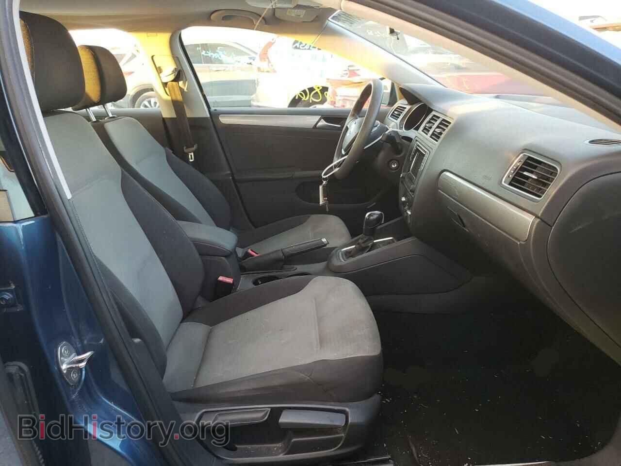 2017 VOLKSWAGEN JETTA - VIN: 3VW2B7AJ5HM303638 - Фото 5