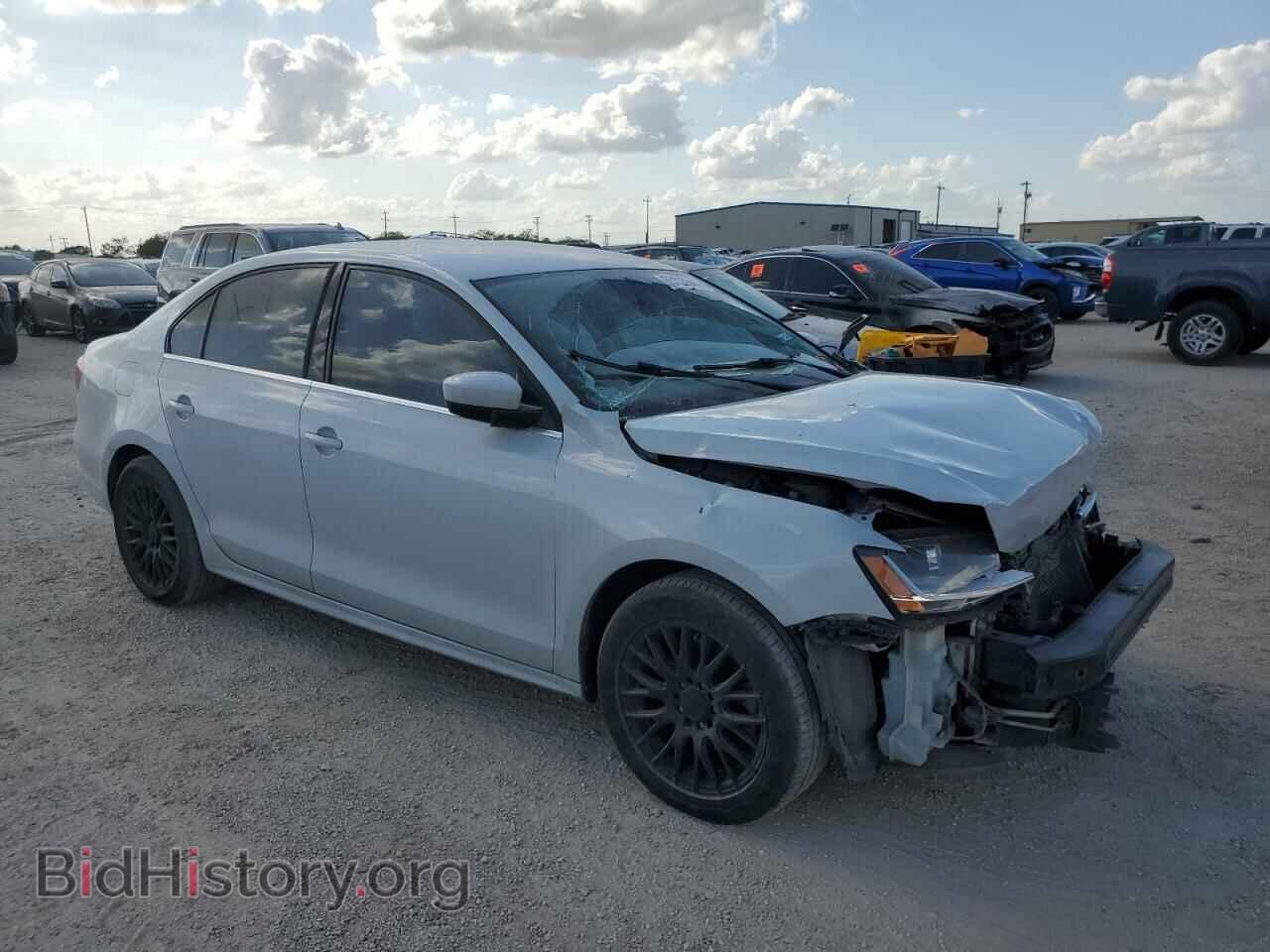 2017 VOLKSWAGEN JETTA - VIN: 3VW2B7AJ2HM319859 - Фото 4