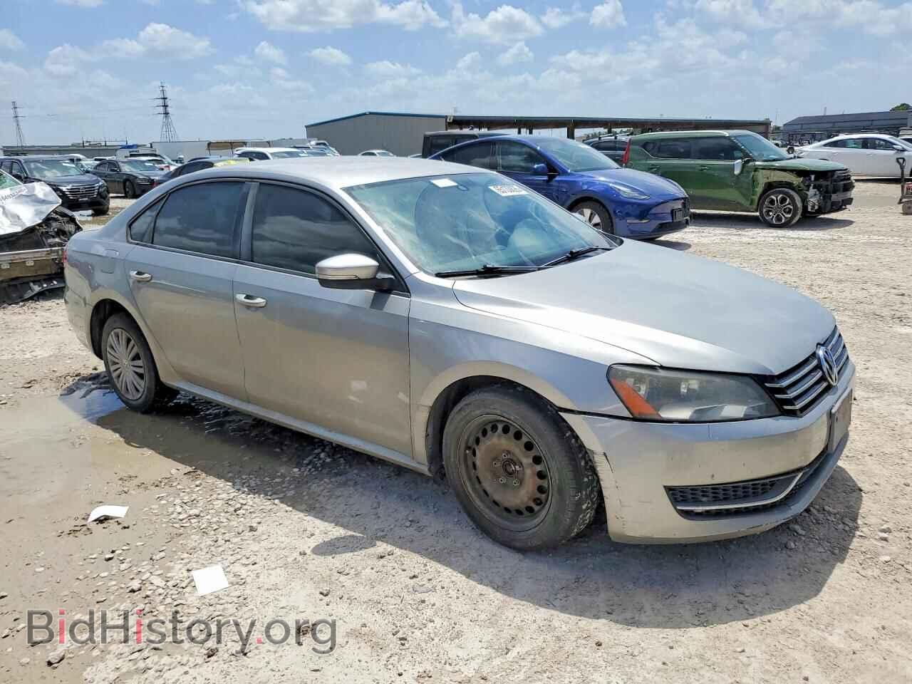 2014 VOLKSWAGEN PASSAT - VIN: 1VWAP7A32EC024806 - Photo 4