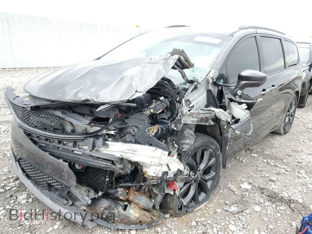 2019 CHRYSLER PACIFICA - VIN: 2C4RC1EG8KR627984 - Photo 2