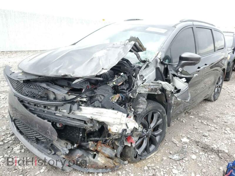 2019 Chrysler PACIFICA (VIN 2C4RC1EG8KR627984) — фото 2 из 10