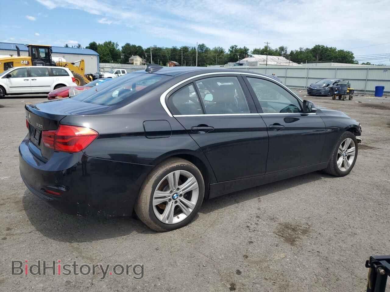 2017 BMW 3 SERIES - VIN: WBA8D9C36HA004882 - Фото 3