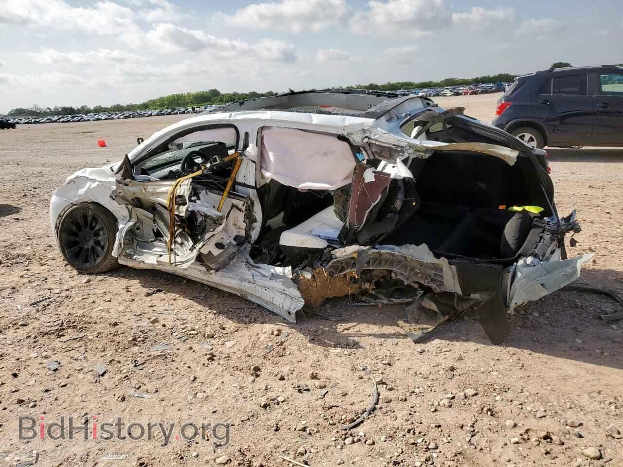 2024 TESLA MODEL Y - VIN: 7SAYGDEE8RA288486 - Фото 2