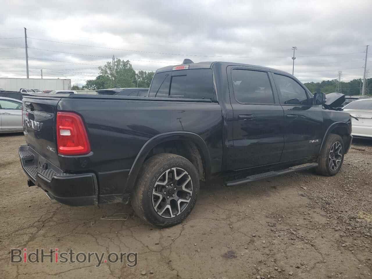 2025 RAM 1500 - VIN: 1C6SRFJP8SN547236 - Фото 3
