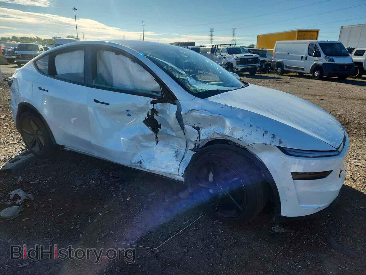 2026 TESLA MODEL Y - VIN: 7SAYGDED7TA436402 - Photo 4