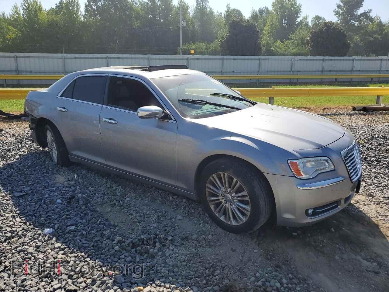 2014 CHRYSLER 300 - VIN: 2C3CCAKT4EH384910 - Photo 4