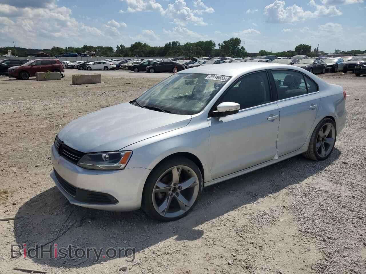 Фотография 3VWLL7AJ8EM266730 - VOLKSWAGEN JETTA 2014