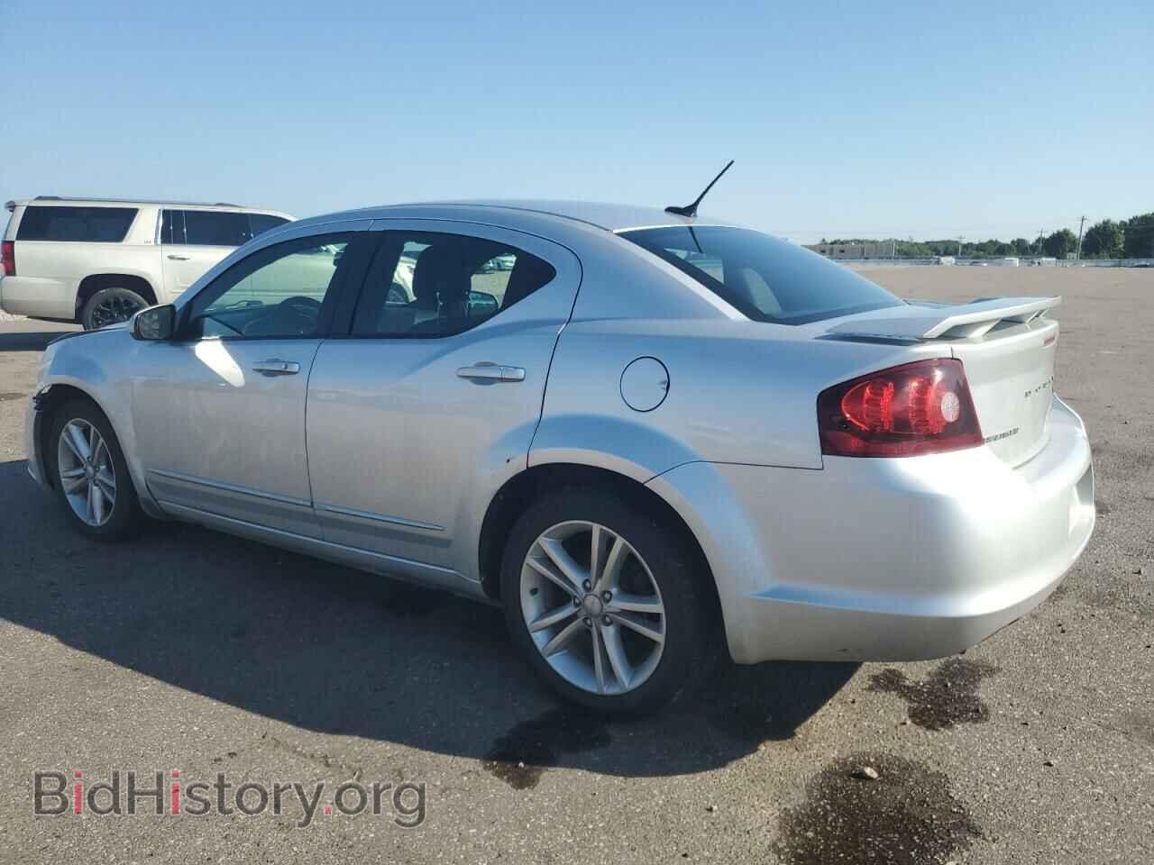 2011 DODGE AVENGER - VIN: 1B3BD1FG2BN584528 - Фото 2
