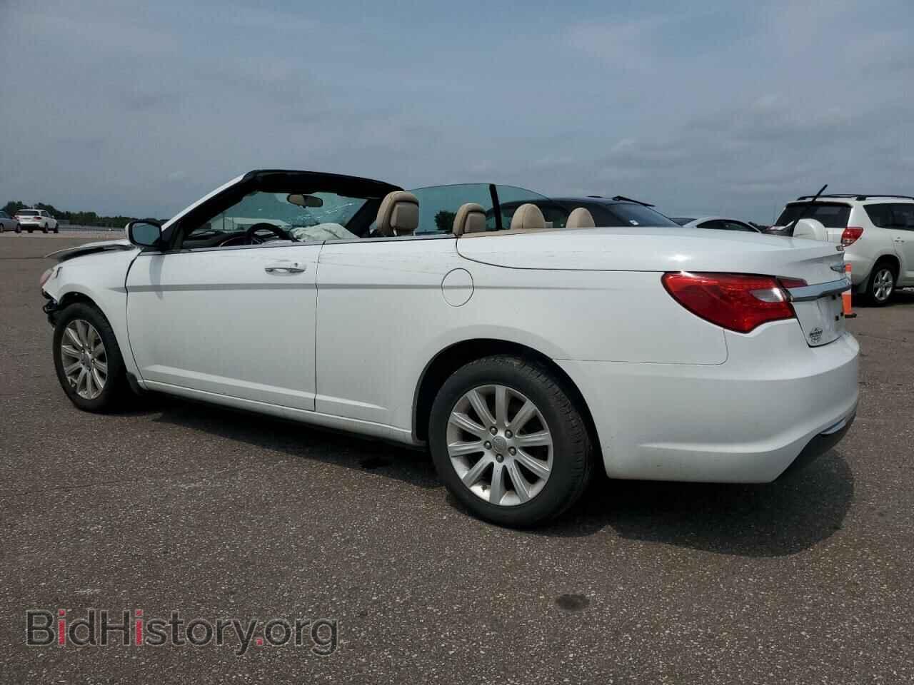 2014 CHRYSLER 200 - VIN: 1C3BCBEB9EN157871 - Фото 2