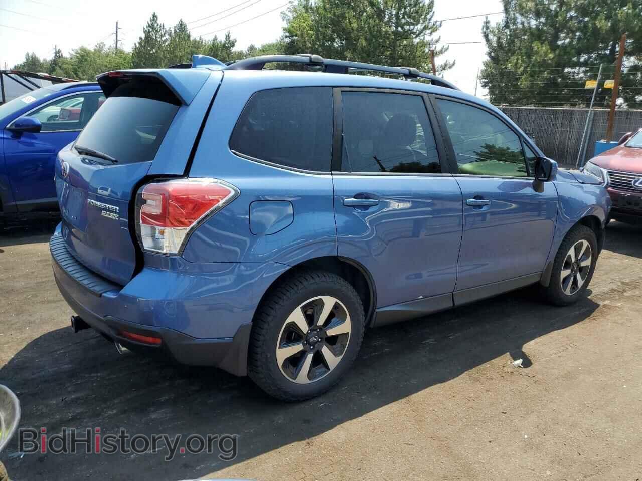 2017 SUBARU FORESTER - VIN: JF2SJAEC0HH553549 - Фото 3