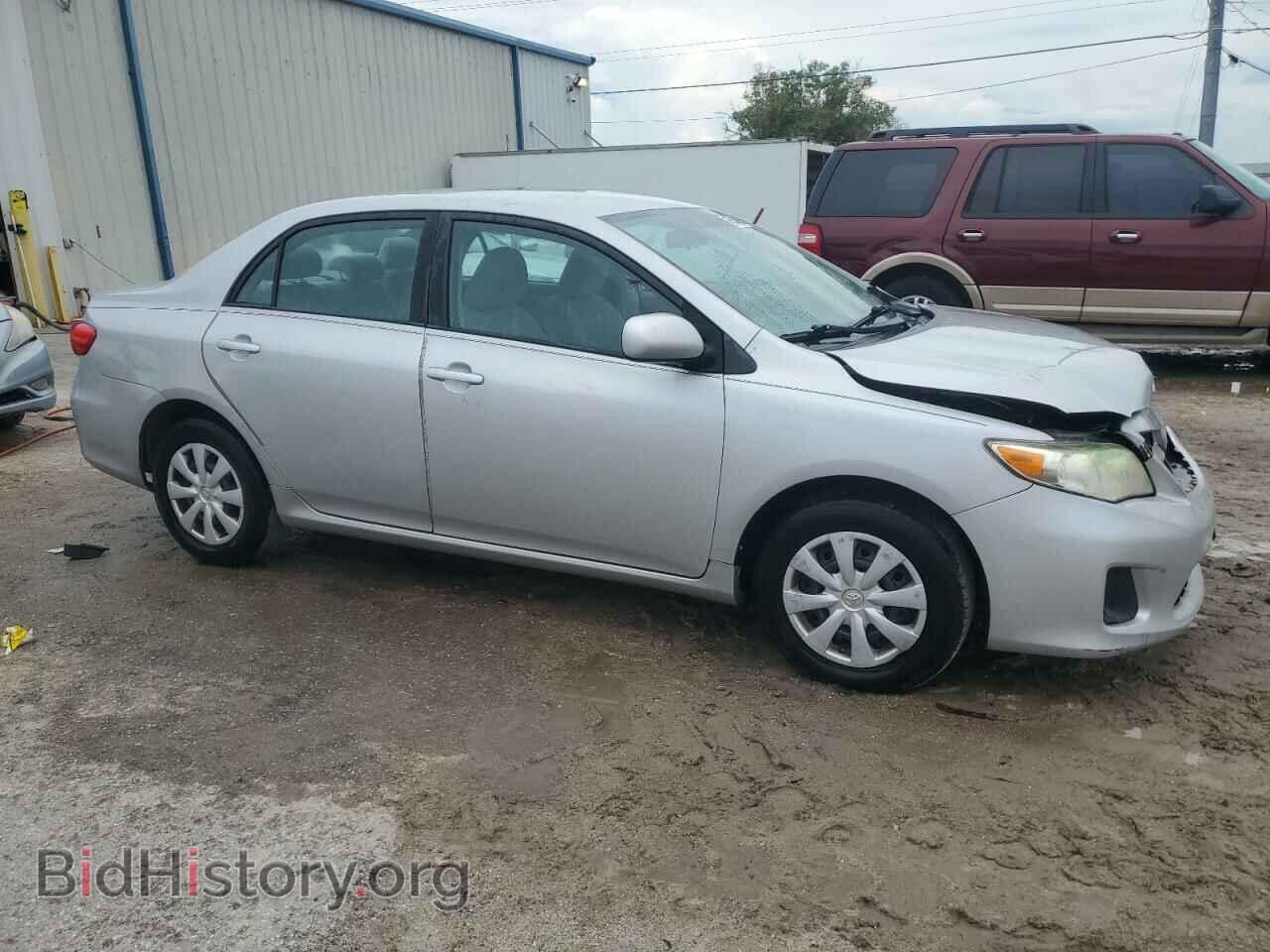 2011 TOYOTA COROLLA - VIN: 2T1BU4EE7BC723975 - Фото 4
