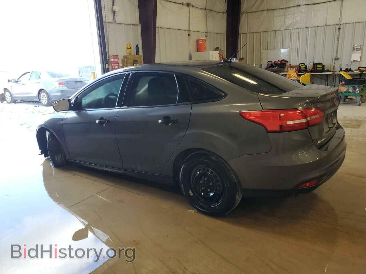 2016 FORD FOCUS - VIN: 1FADP3E21GL398570 - Фото 2