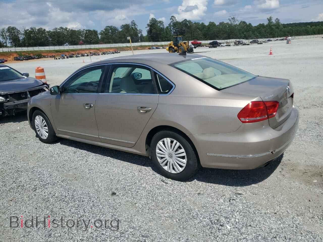 2015 VOLKSWAGEN PASSAT - VIN: 1VWBT7A35FC020332 - Фото 2