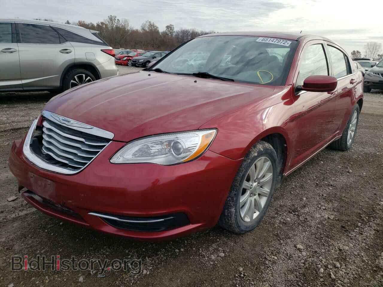 2012 CHRYSLER 200 - VIN: 1C3CCBBB8CN137424 - Фото 2